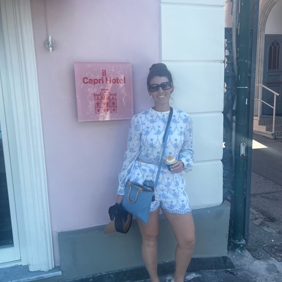 Meet your Posher, Tracy - Picture 3 of 6